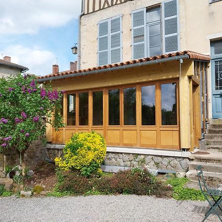 Ferienwohnung Chambre D Hote "Sous Le Clocher" Saint-Léonard-de-Noblat Exterior foto