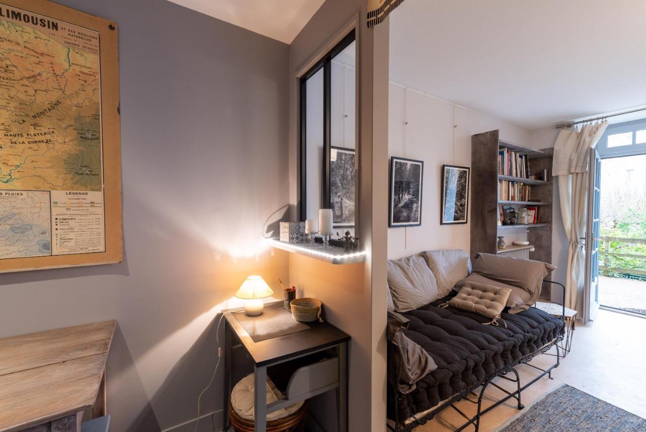 Ferienwohnung Chambre D Hote "Sous Le Clocher" Saint-Léonard-de-Noblat Exterior foto